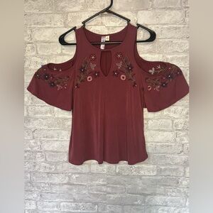 Alya Maroon Cold Shoulder Floral Embroidered Top-size medium